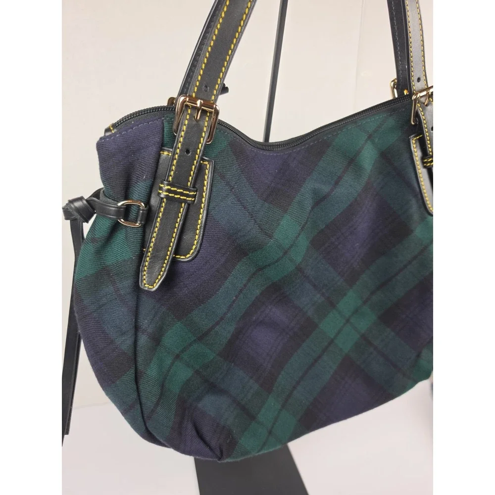 Dooney & Bourke good pre